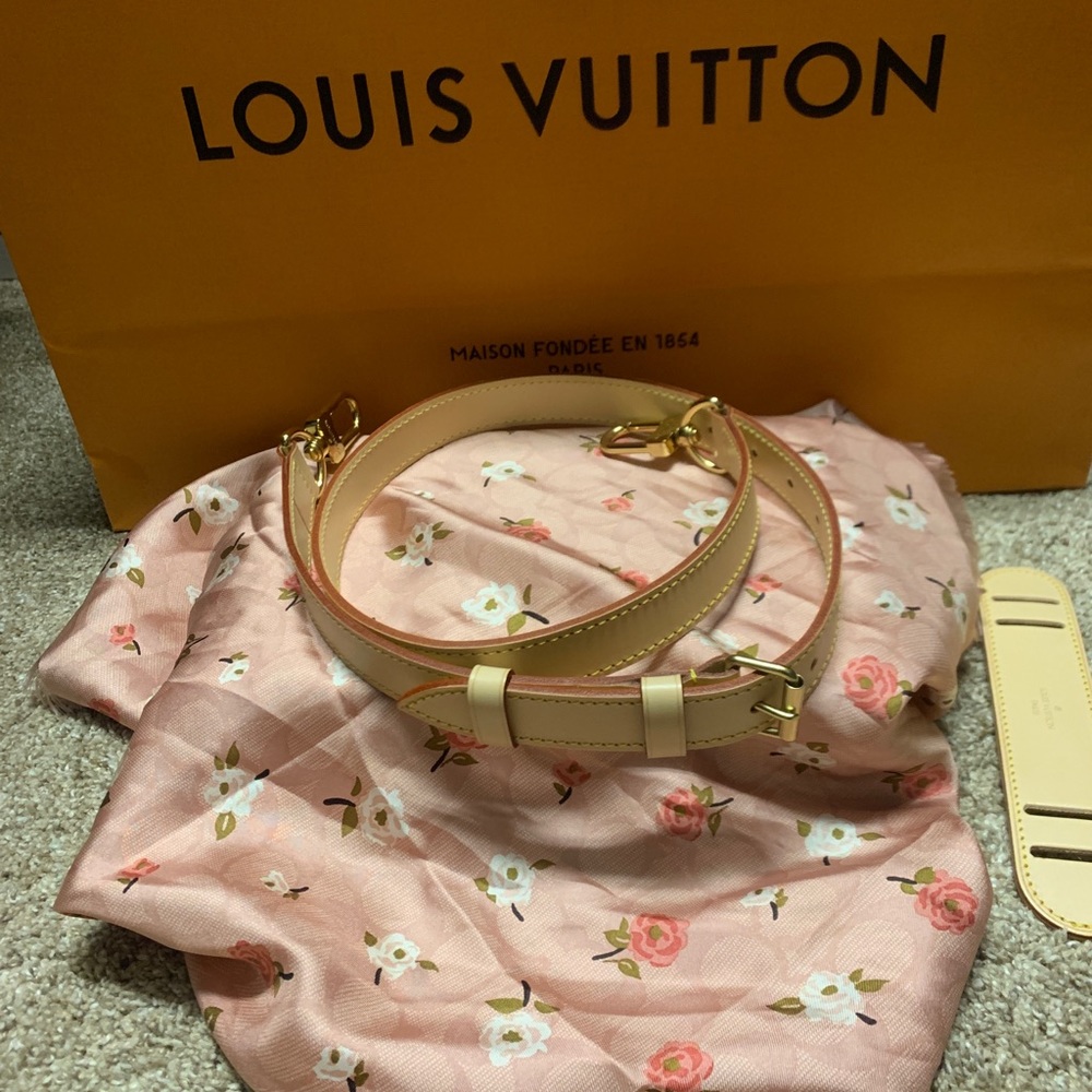 Authentic Louis Vuitton vachetta crossbody strap